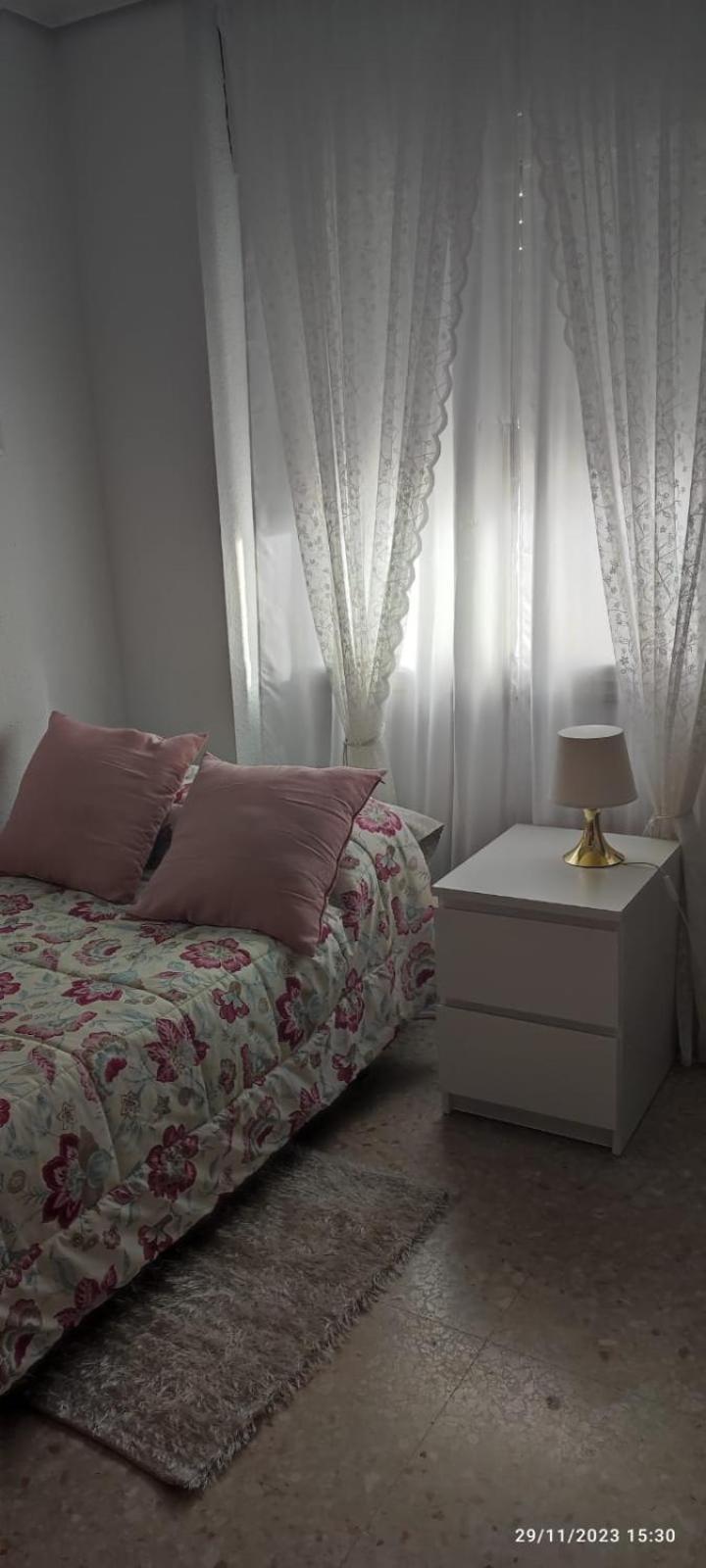 Apartamento Frente A Palacio De Congresos Seville Luaran gambar
