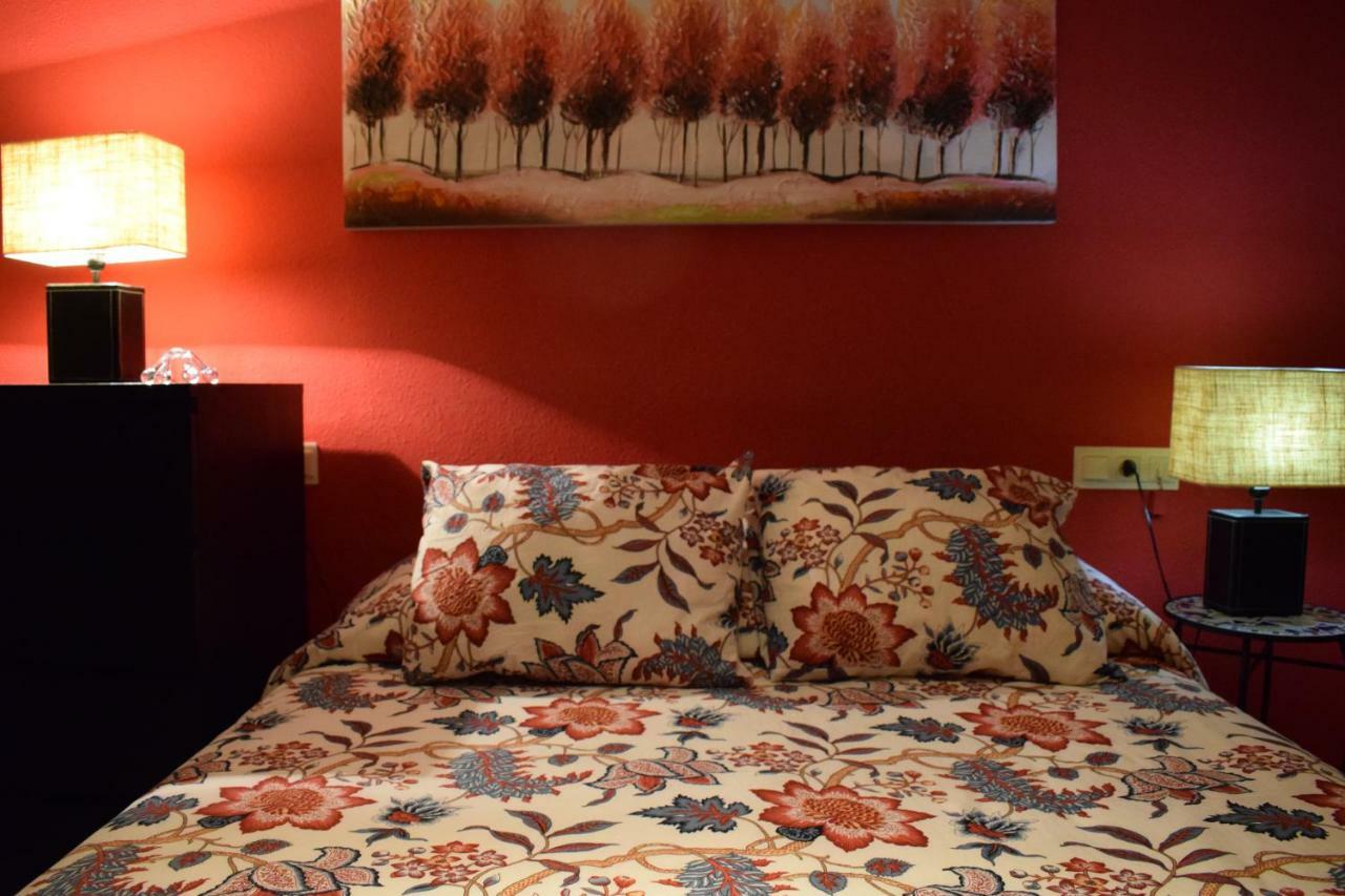 Apartamento Frente A Palacio De Congresos Seville Luaran gambar
