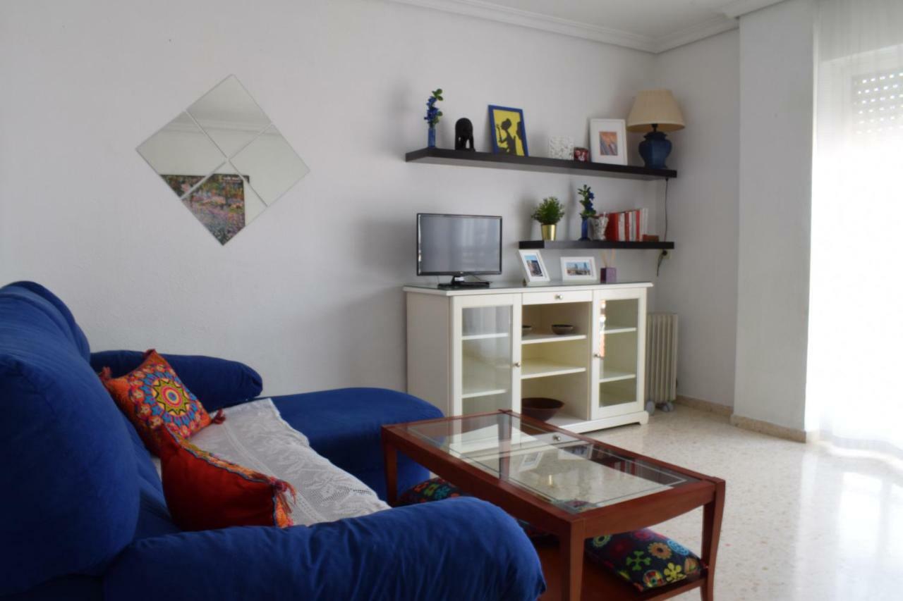 Apartamento Frente A Palacio De Congresos Seville Luaran gambar